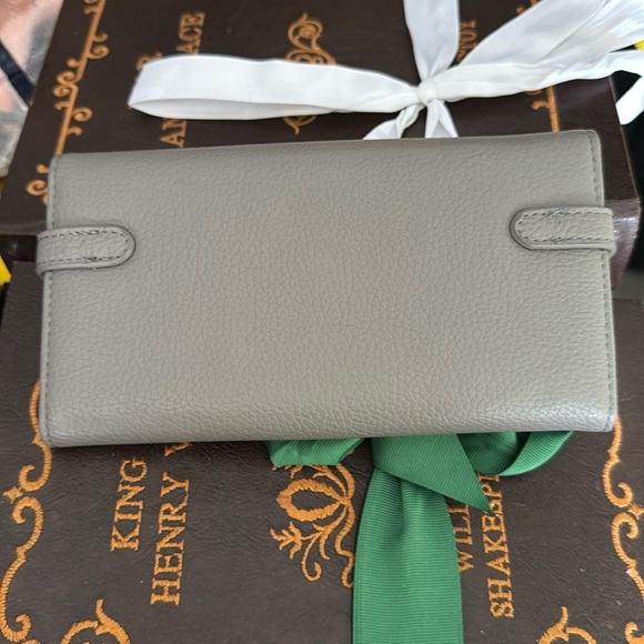 Grey Belted Hermes Kelly Style Turn-lock Wallet - Picture 5 of 7
